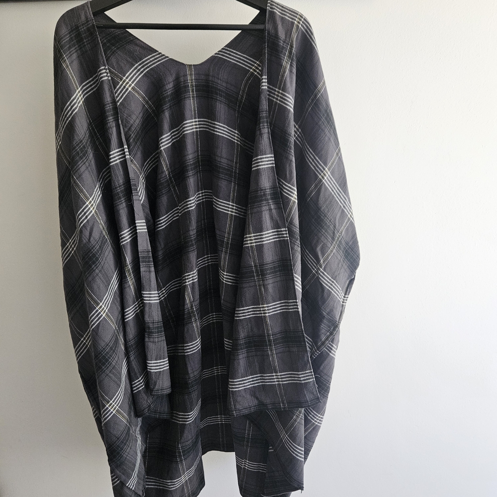 Plaid Poncho/Shawl in Black and White
